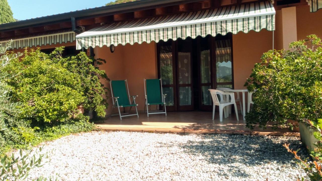 Agriturismo Renzano Garden Apartments Salo Exterior photo