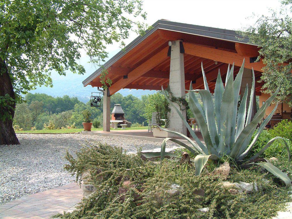 Agriturismo Renzano Garden Apartments Salo Exterior photo