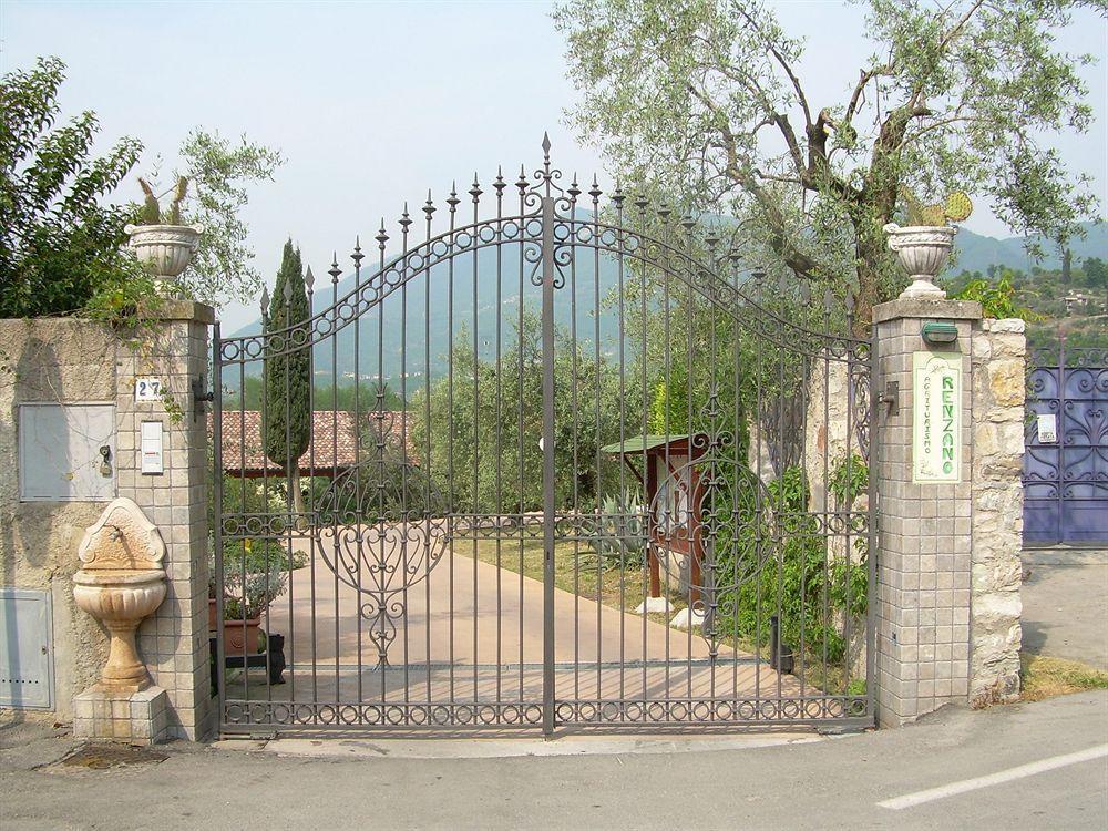 Agriturismo Renzano Garden Apartments Salo Exterior photo