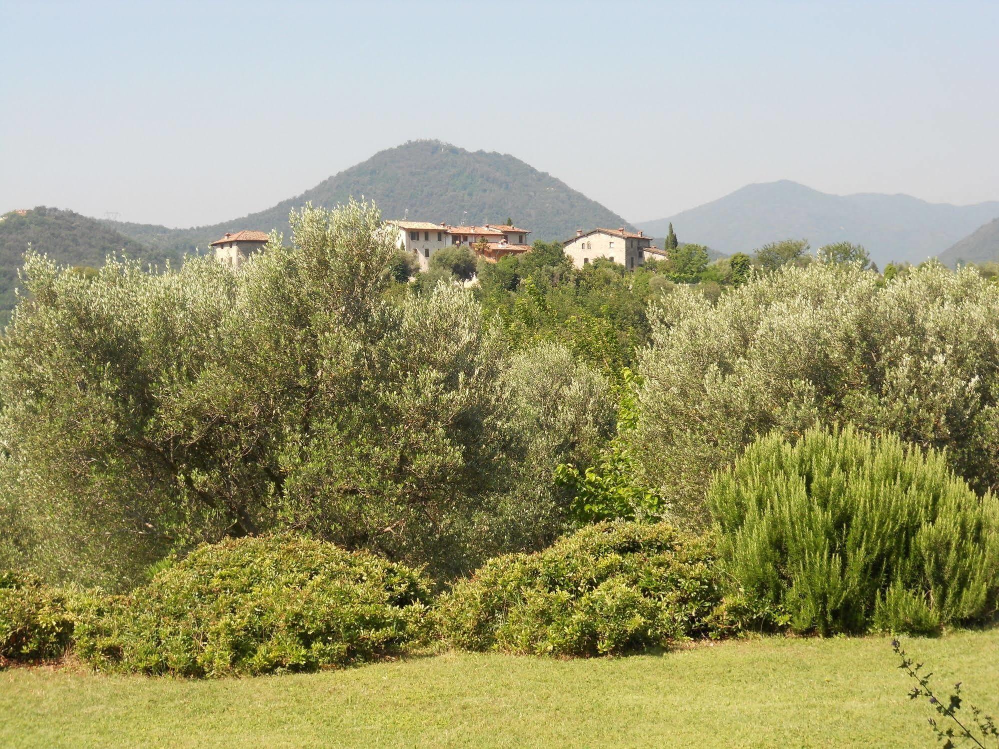 Agriturismo Renzano Garden Apartments Salo Exterior photo