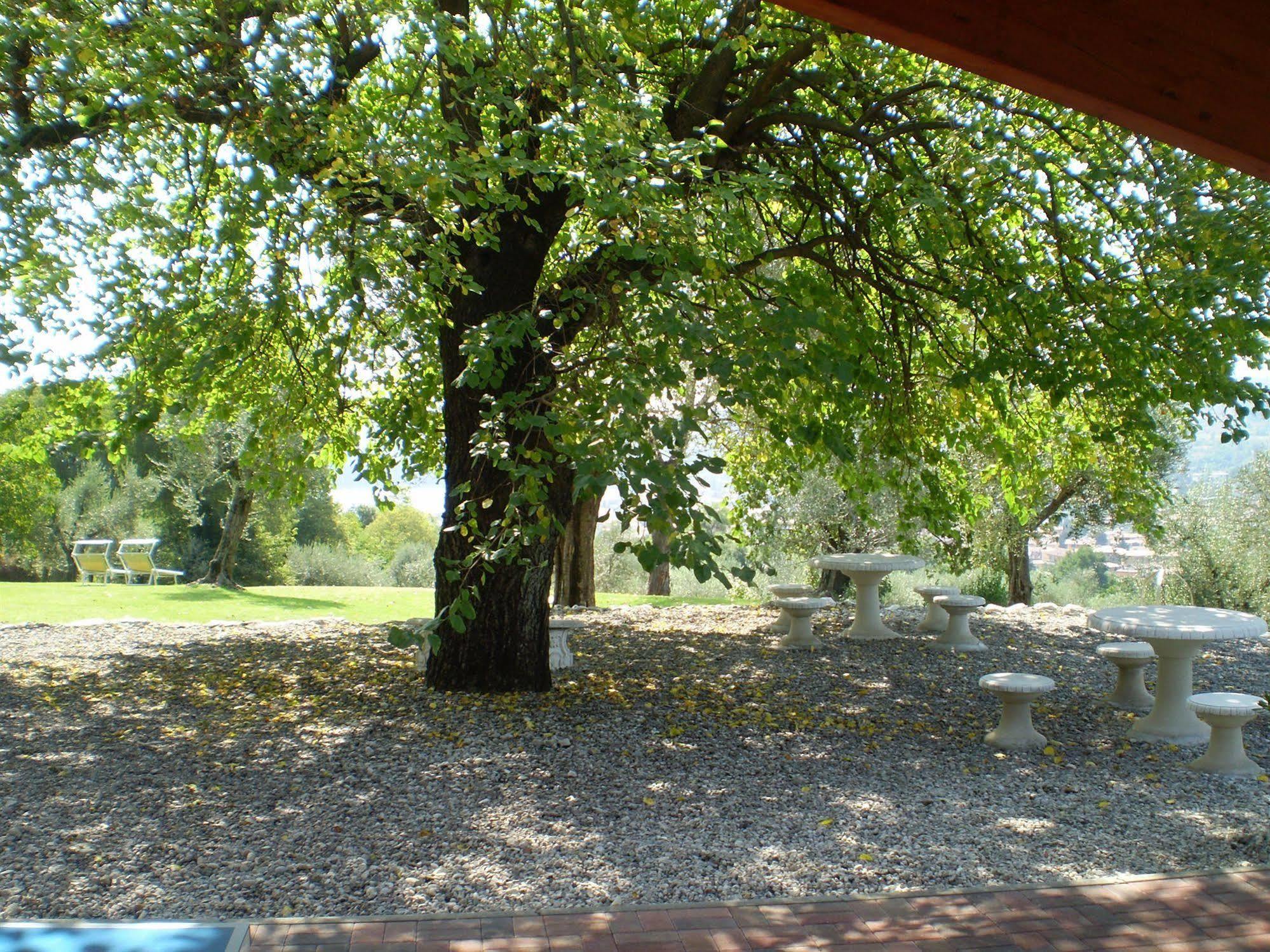 Agriturismo Renzano Garden Apartments Salo Exterior photo